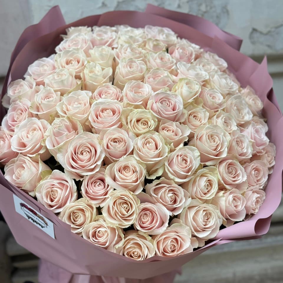 101 Roses Sweet Avalanche 70cm - Menu item