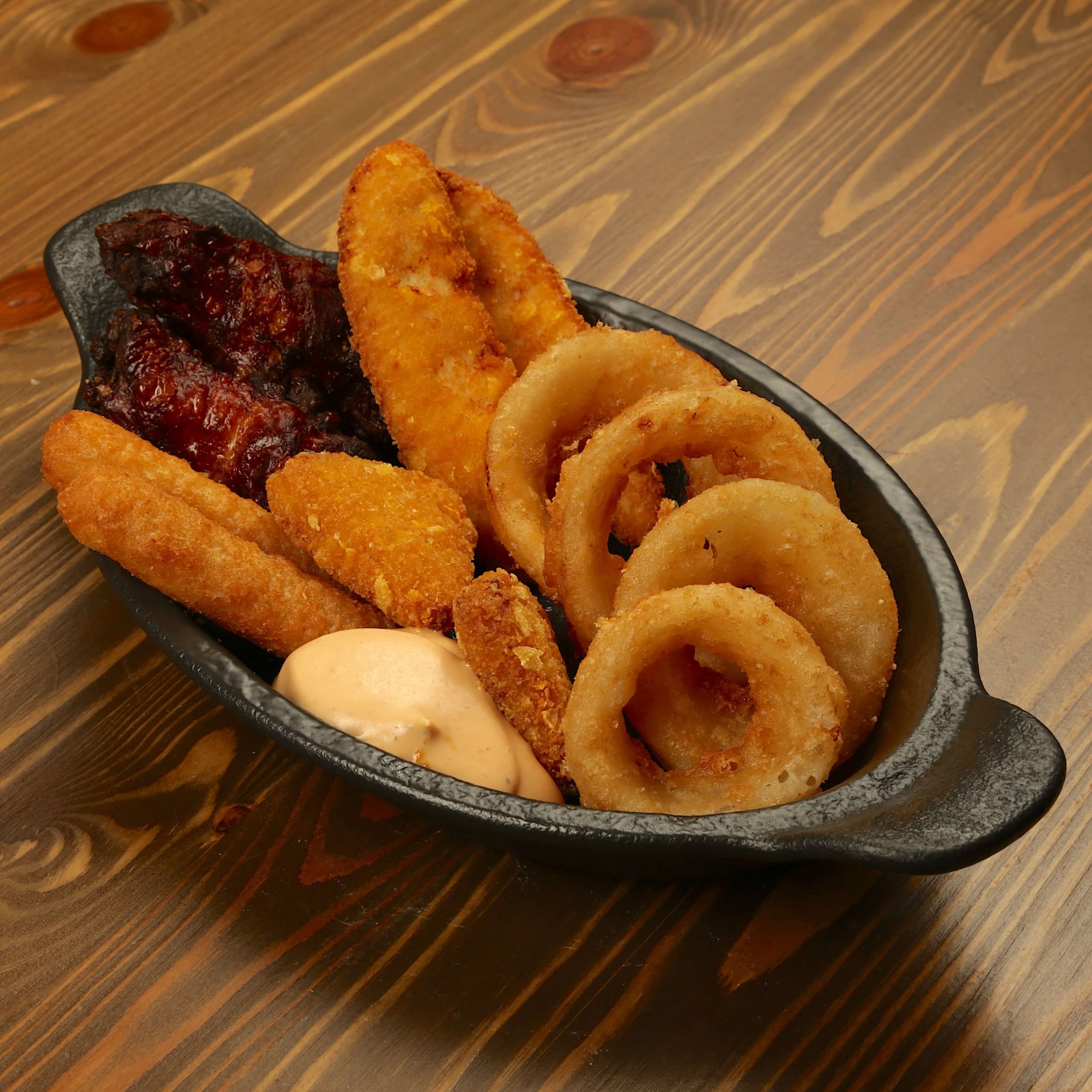 Appetizer mix 12pcs - Menu item
