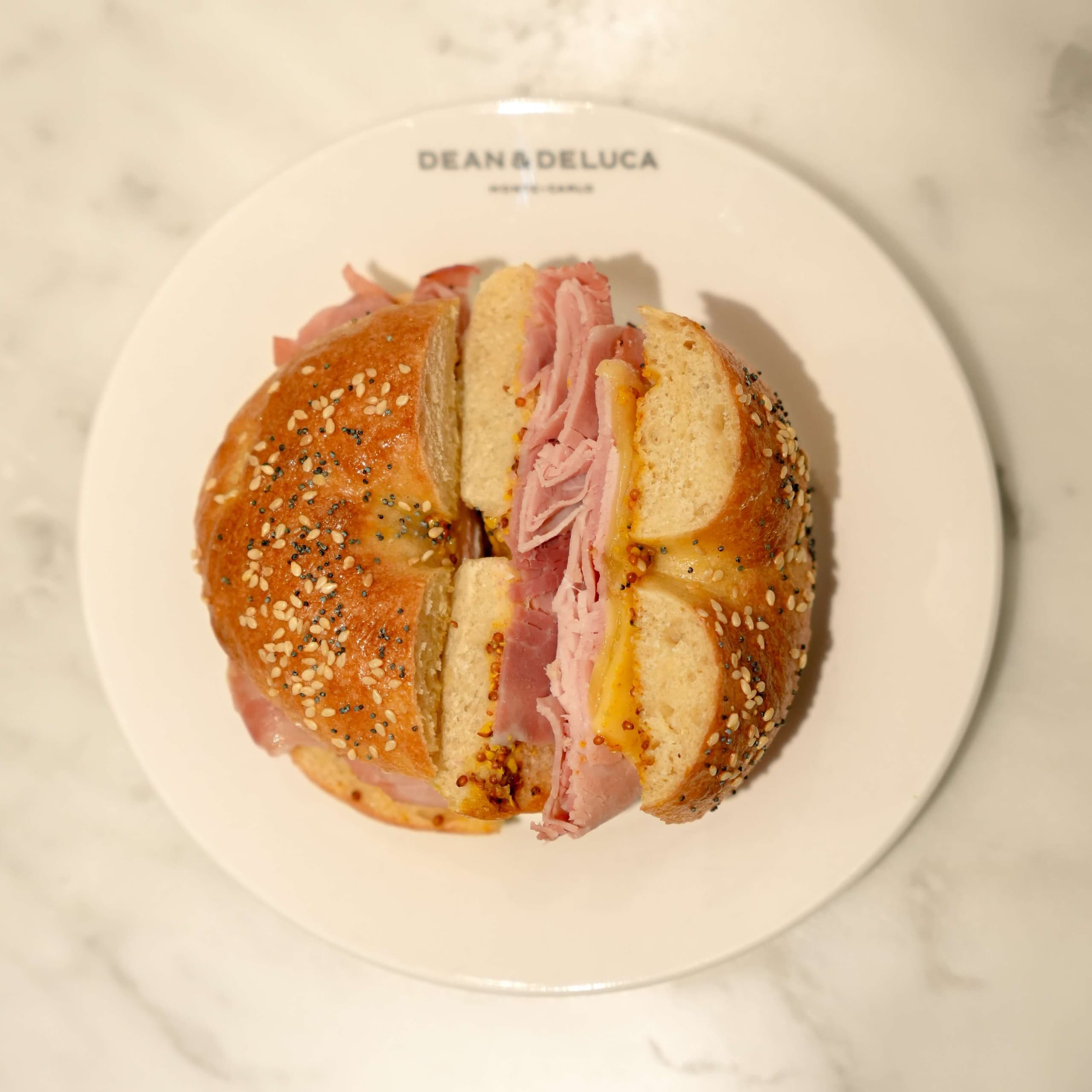Bagel Jambon et Fromage  - Menu item
