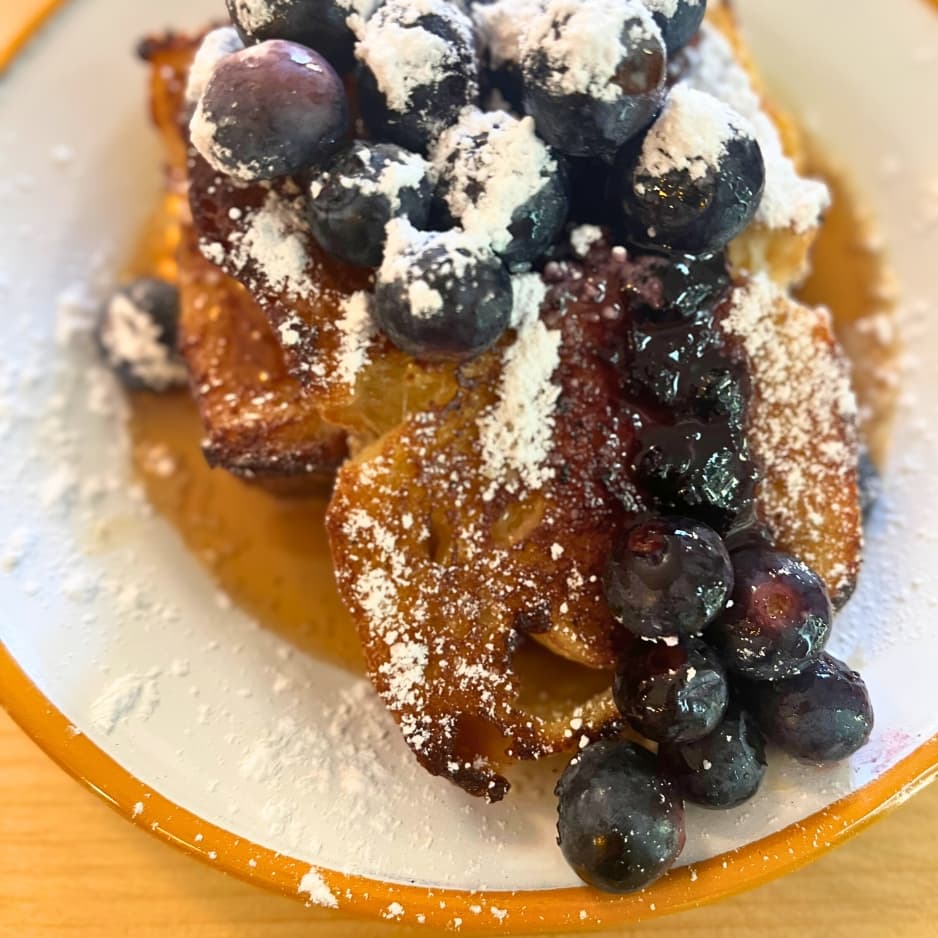 Brioche Perdue aux Myrtilles - Menu item