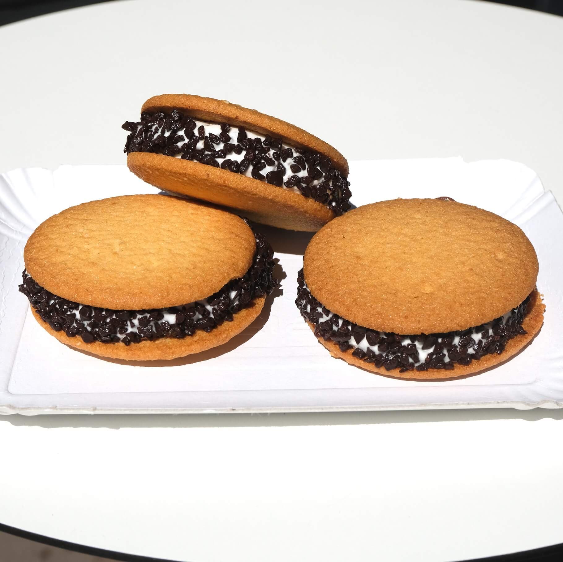 Boite de 3 biscuits Stracciatella - Menu item