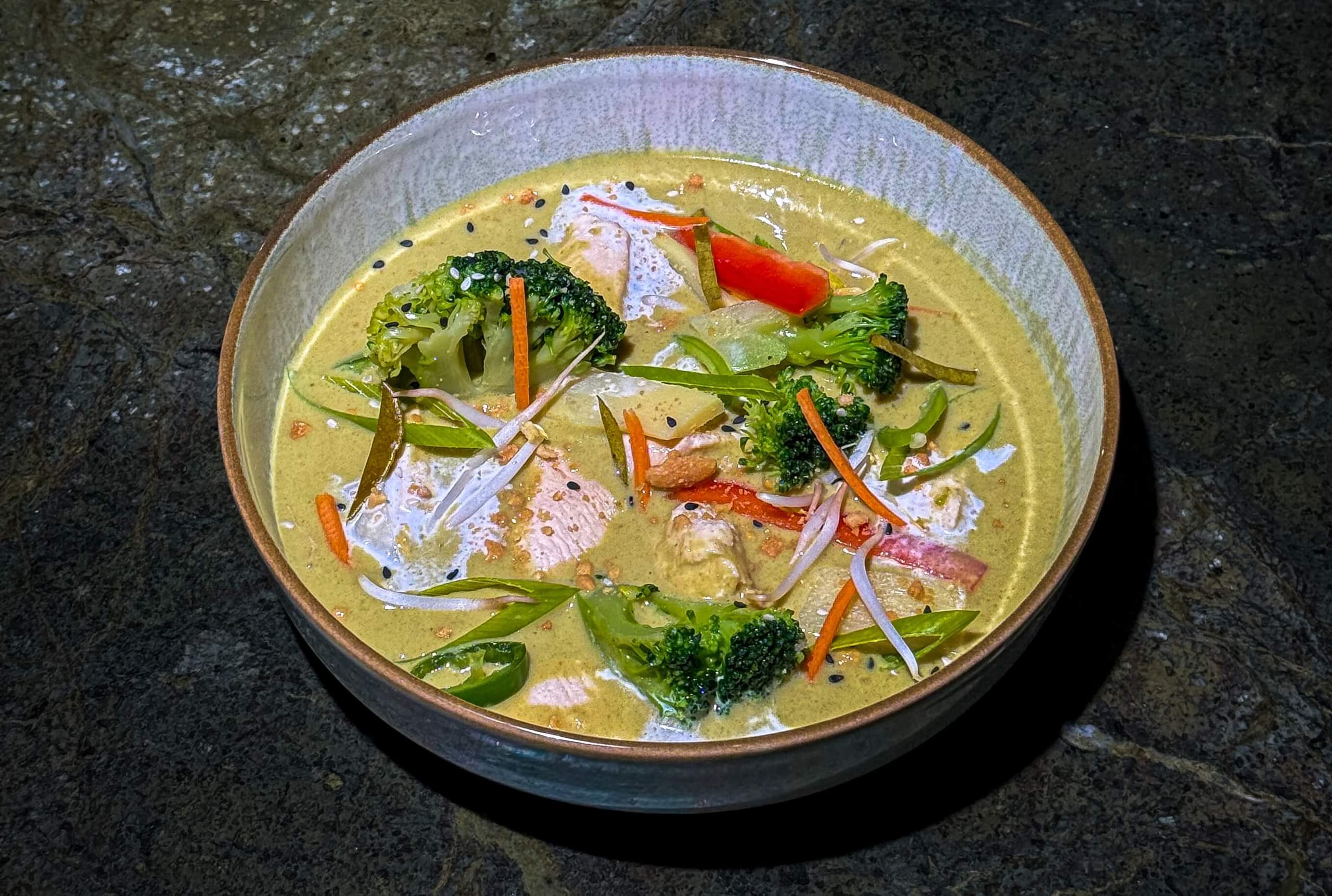 Curry Vert de Poulet - Menu item