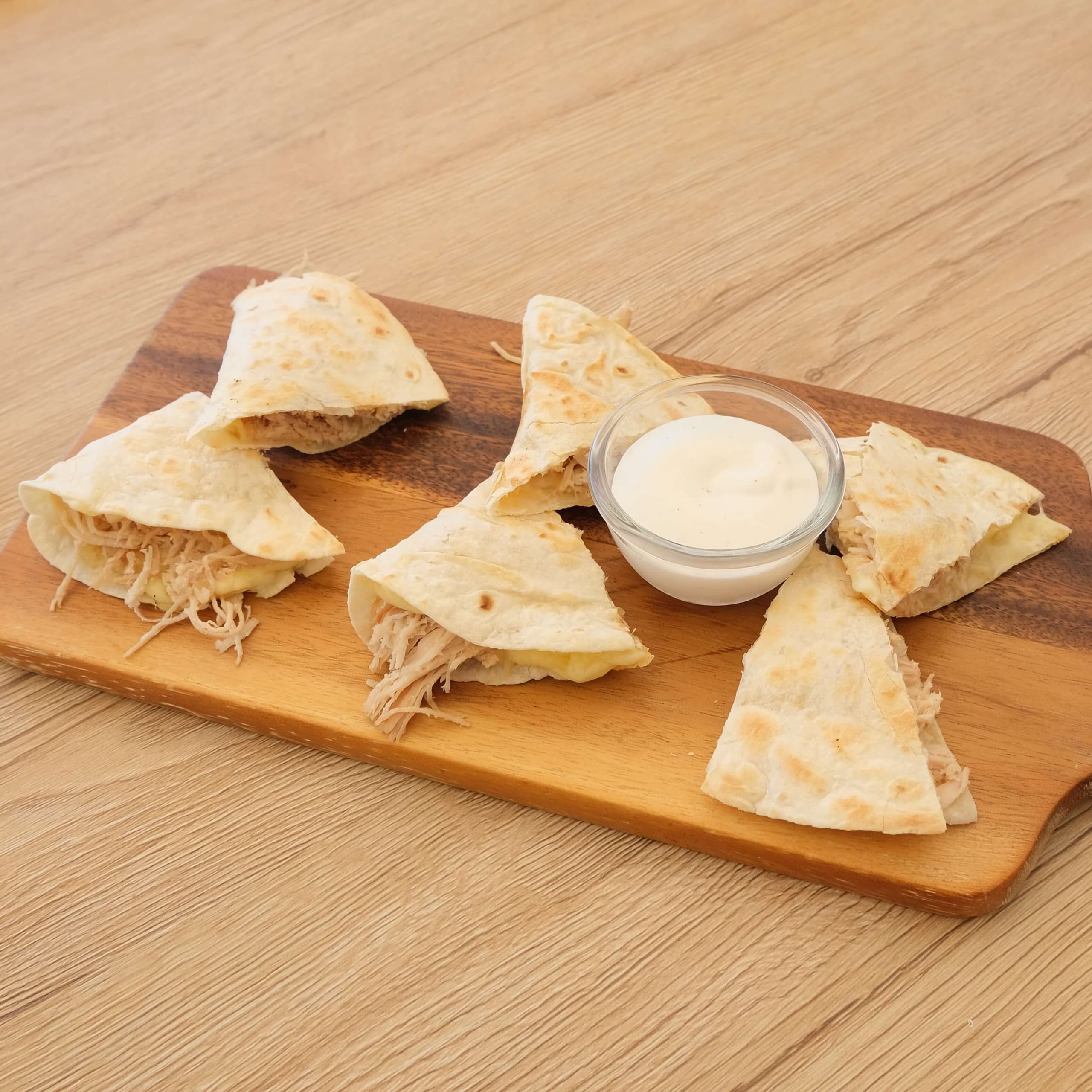 Quesadillas del dia Poulet - Menu item