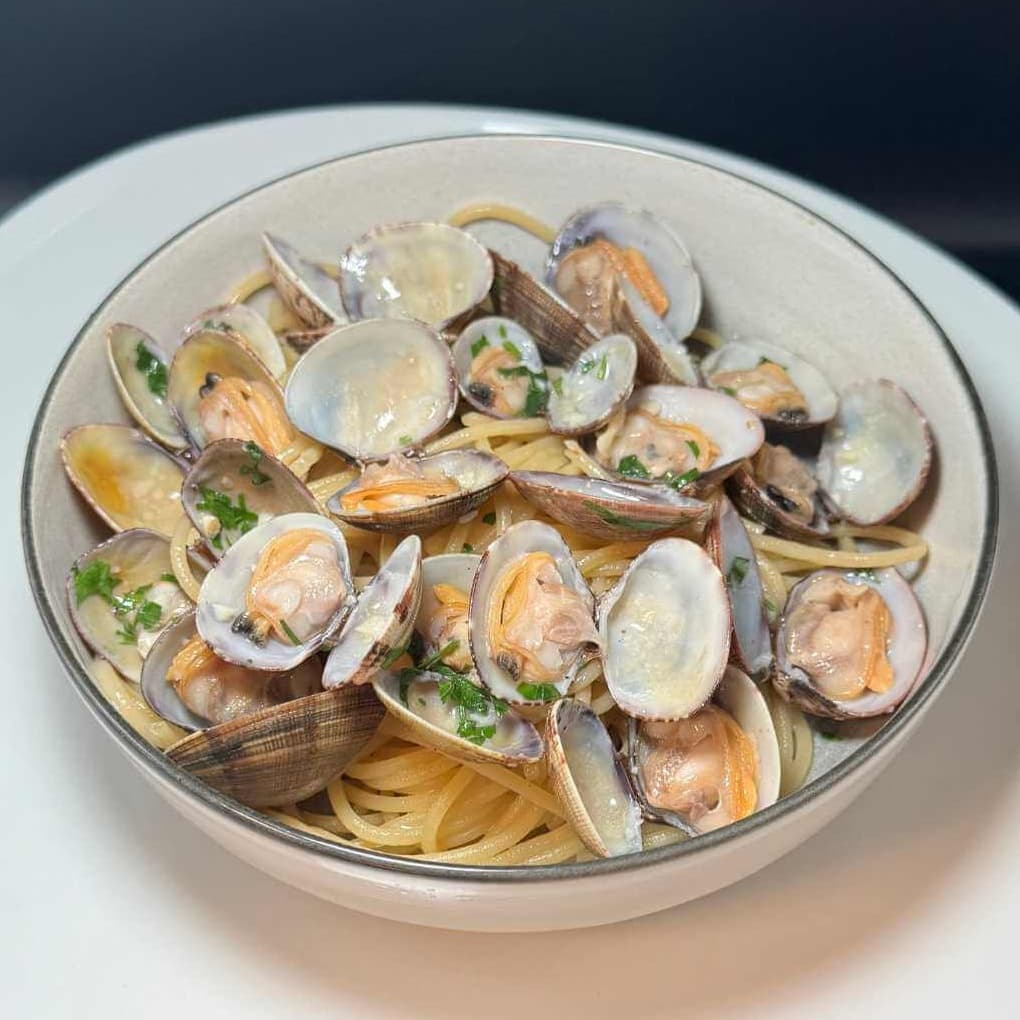 Spaghetti aux palourdes - Menu item