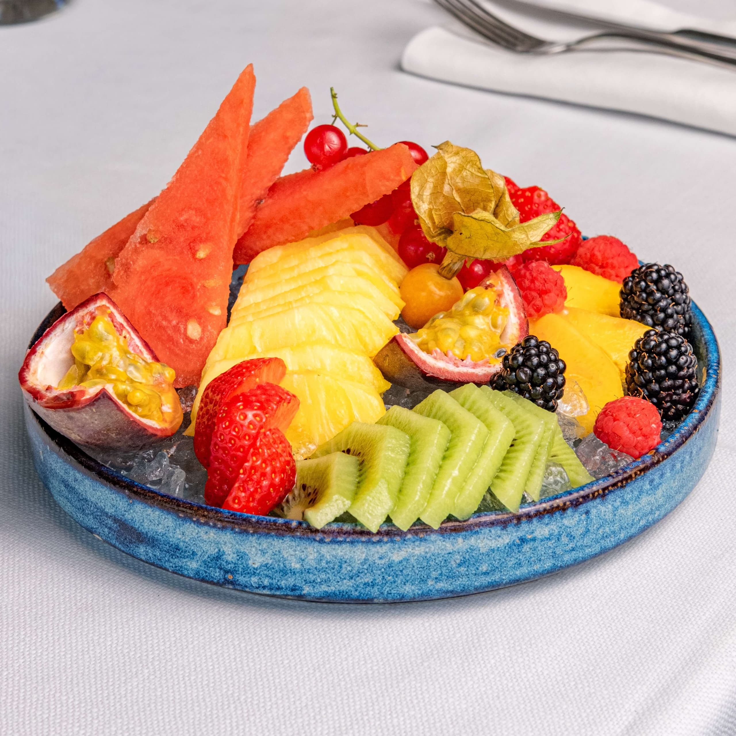 Composition de fruit de saison & exotique - Menu item