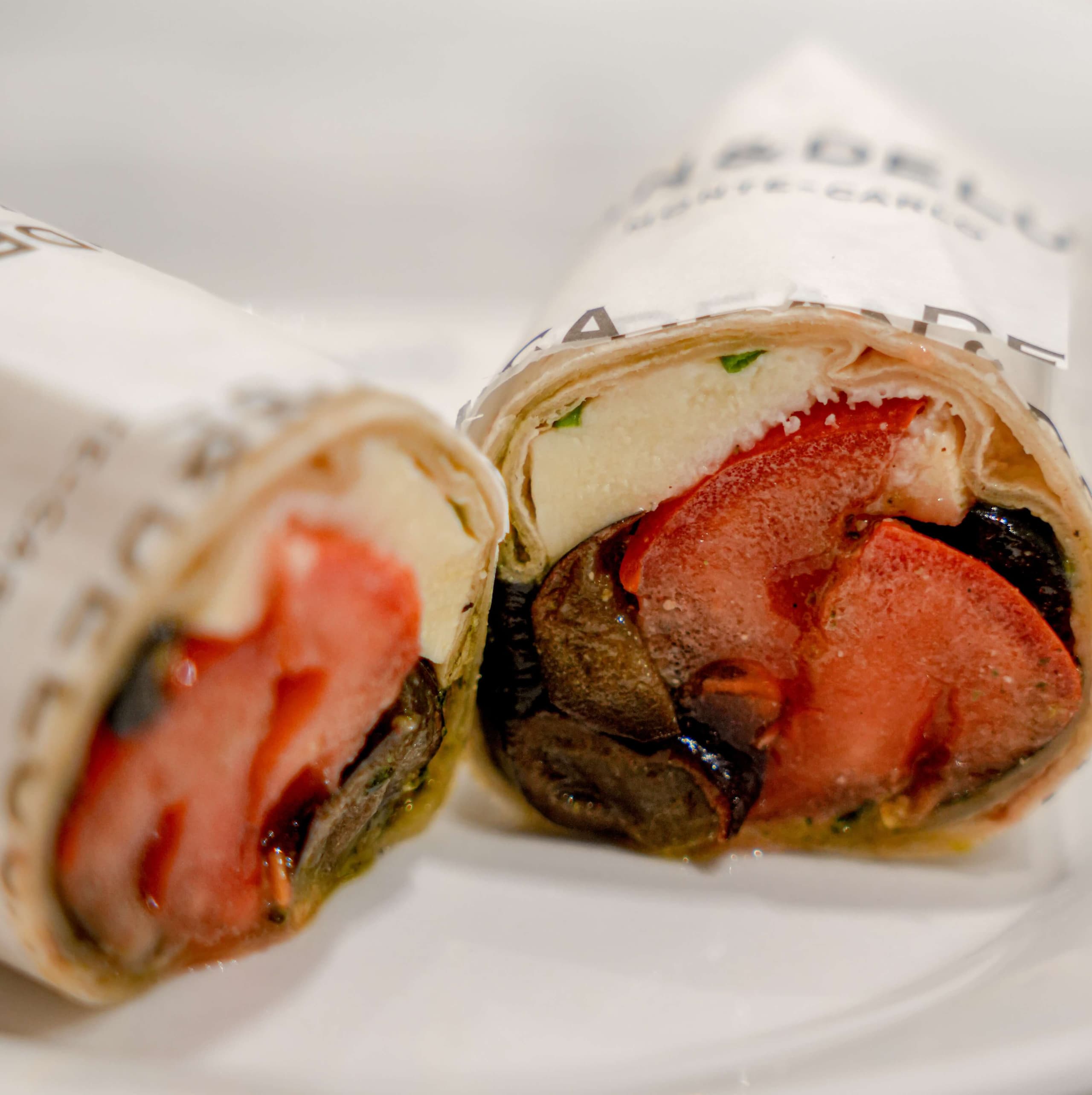 Wrap Aubergines, Tomates et Mozzarella  - Menu item