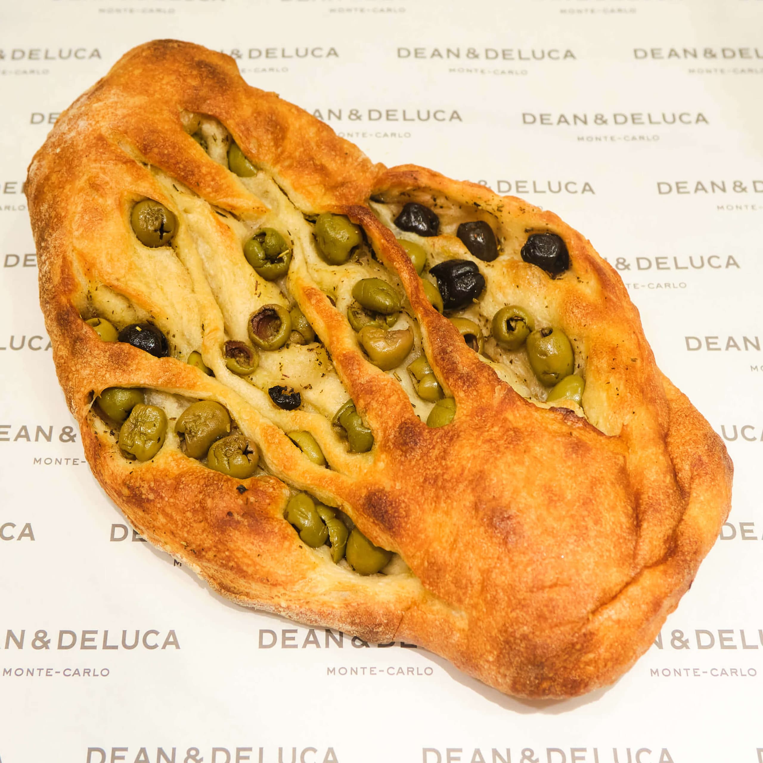 Fougasse au olives - Menu item