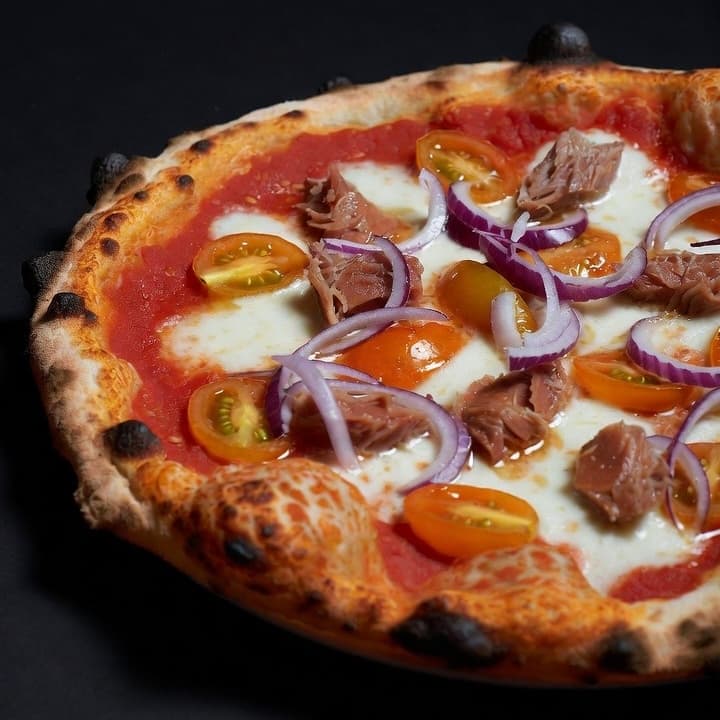 Gialla Tonno e Cipolle - Menu item