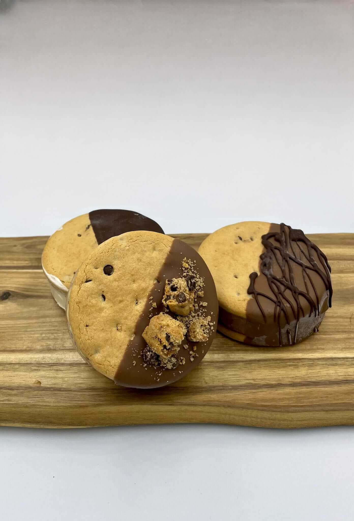 Grands biscuits ronds 4 pieces - Menu item