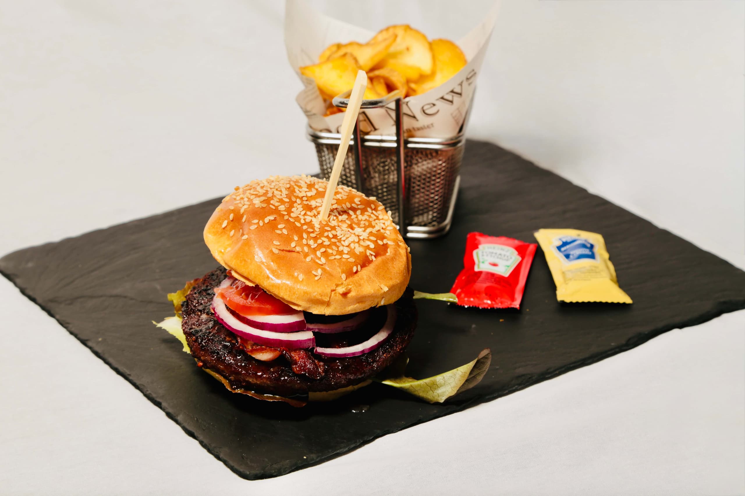 Hamburger classique  - Menu item