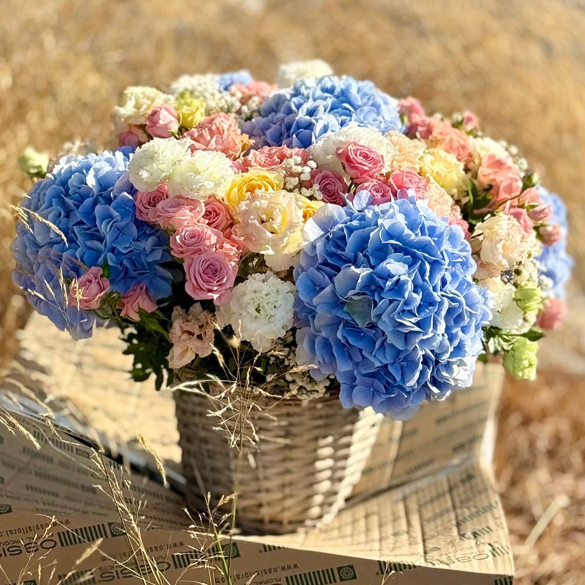 Magic Rainbow Hydrangeas 5 pcs  - Menu item