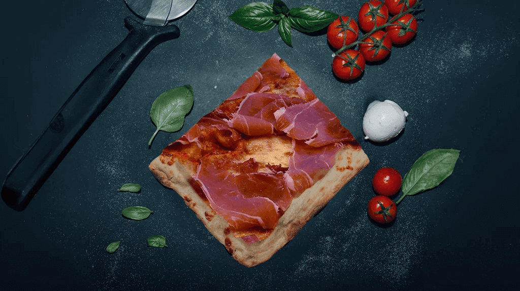 Mini Pizza Crudo 22cm - Menu item