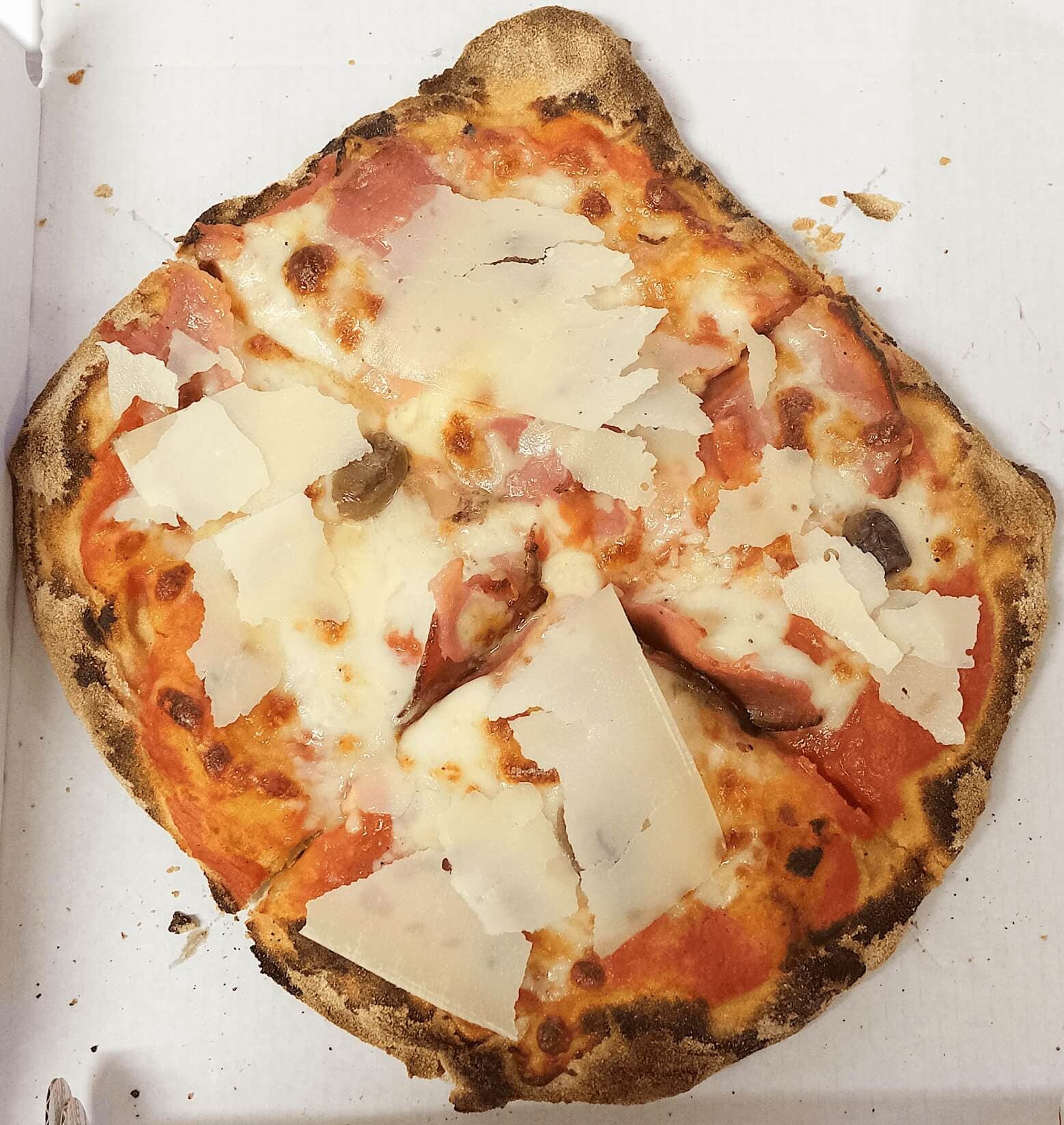 Mini Pizza Sfiziosa 22cm - Menu item