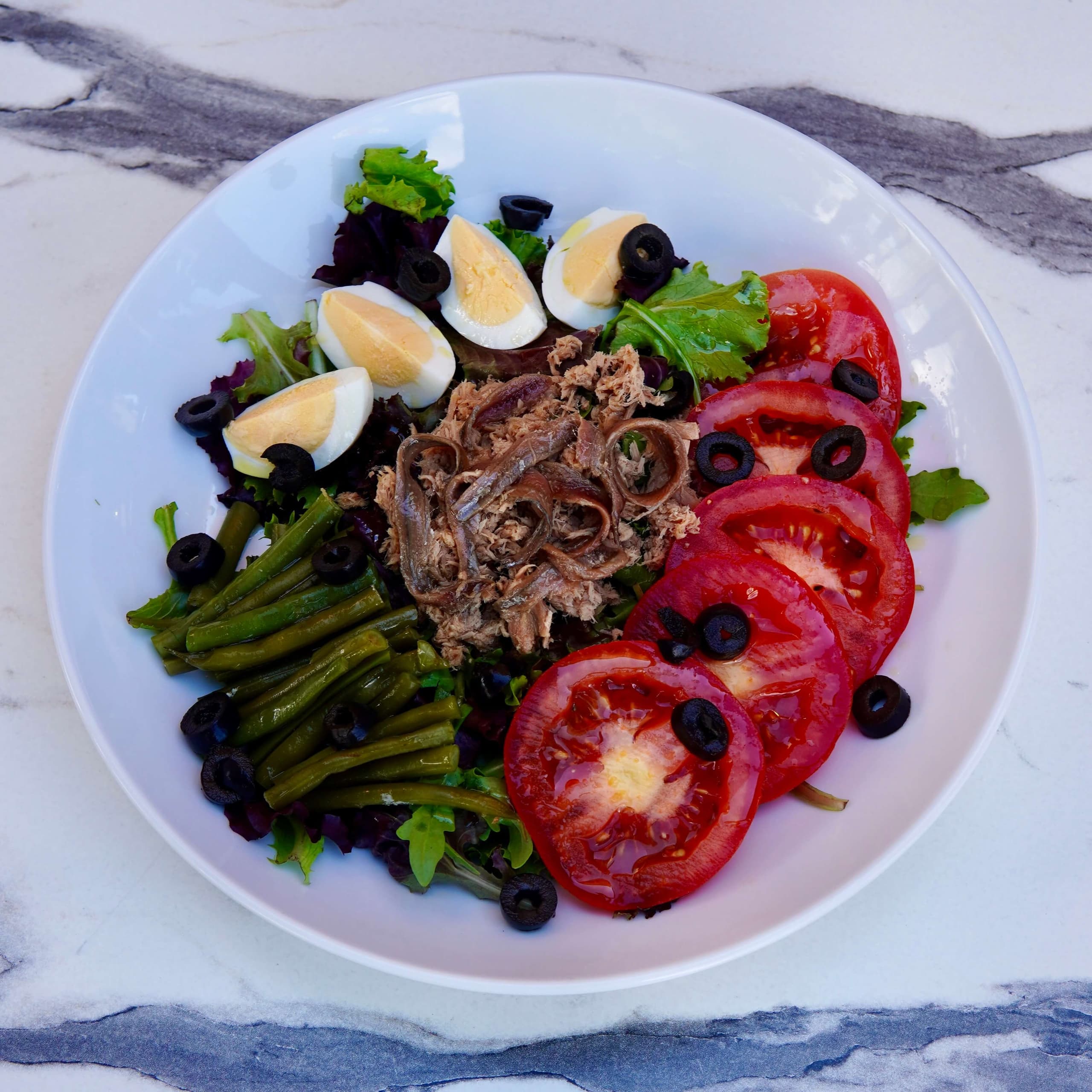 Salade Niçoise - Menu item