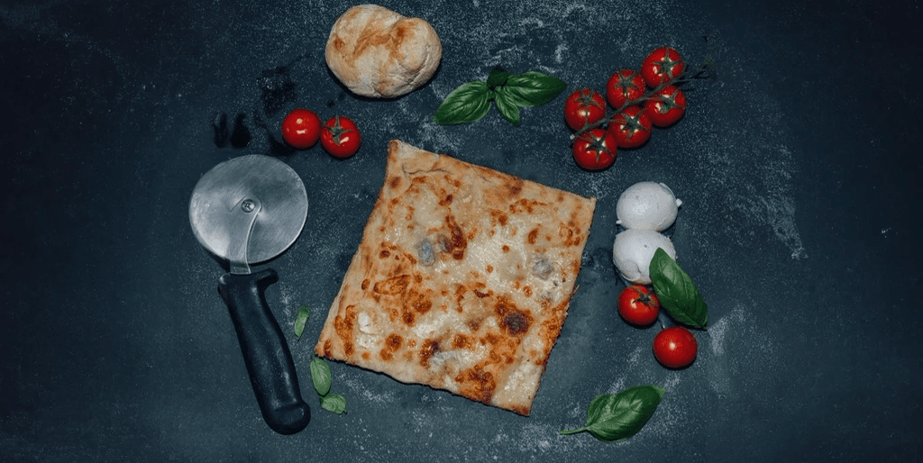 Pizza 4 Formaggi 60x40 - Menu item
