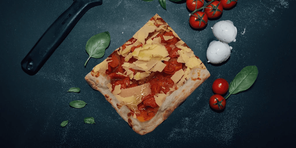 Pizza Amatriciana 60x40 - Menu item