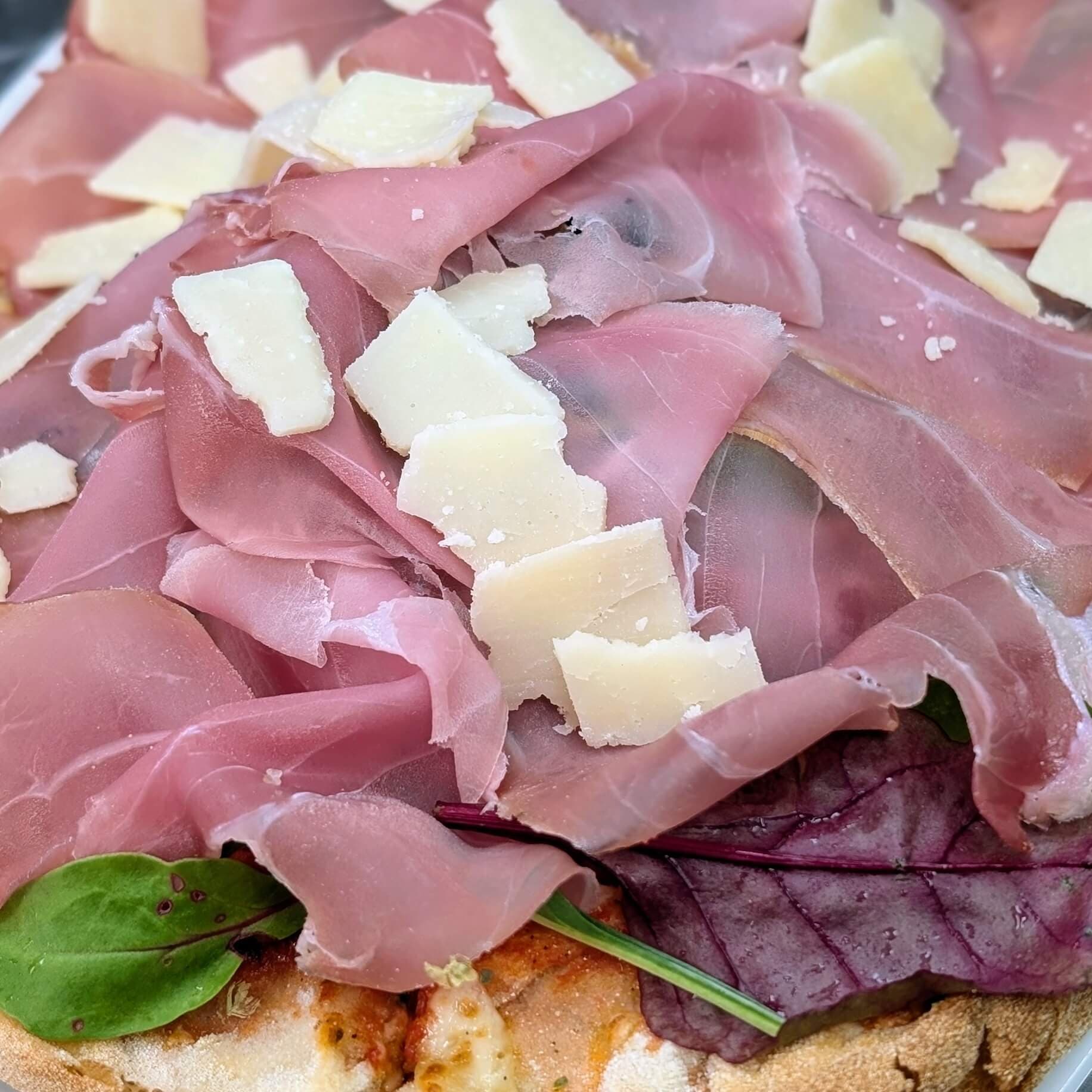 Pinsa Pinocchio  - Menu item