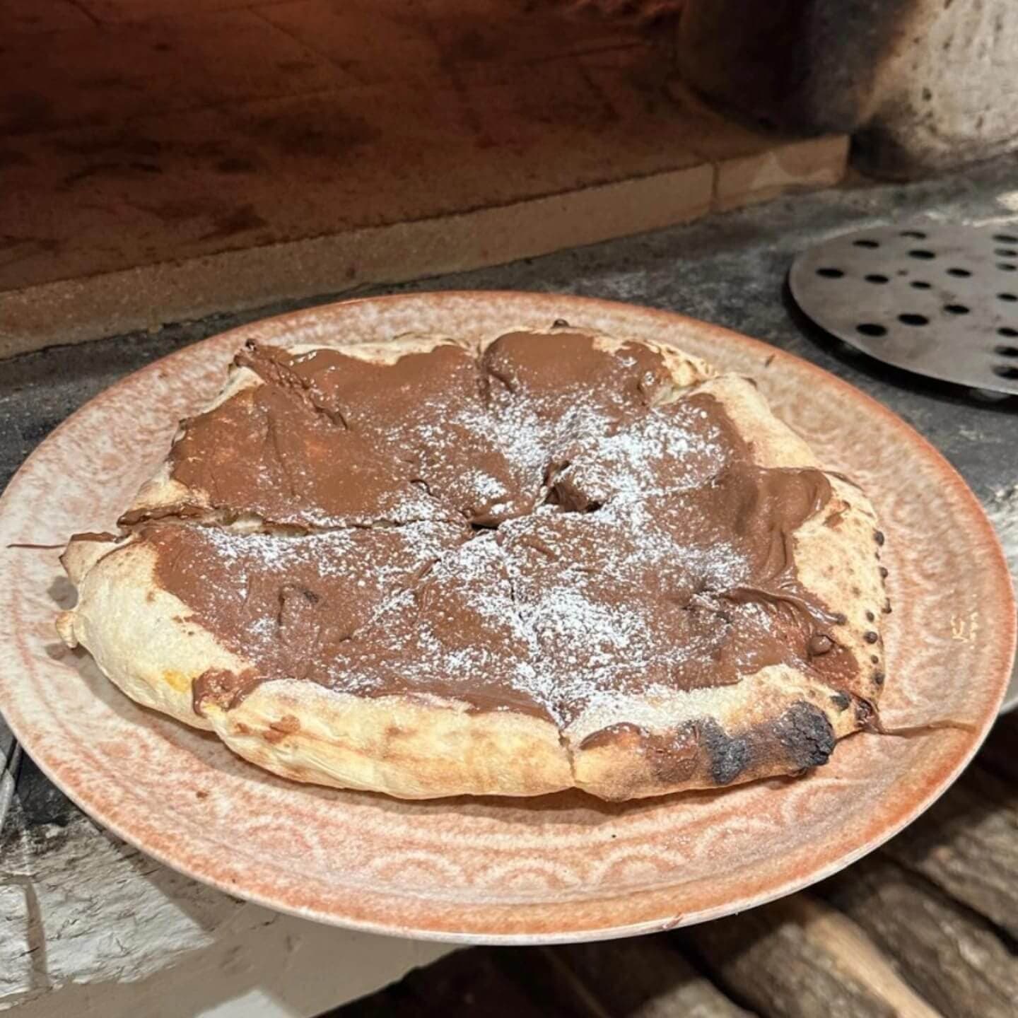 Pizza Nutella - Menu item