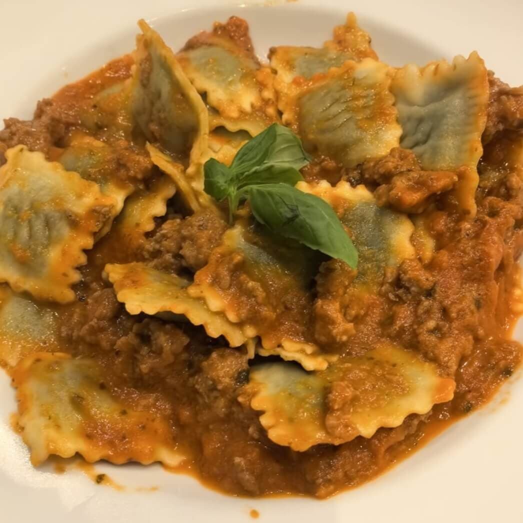 Raviolis à la bolognaise - Menu item