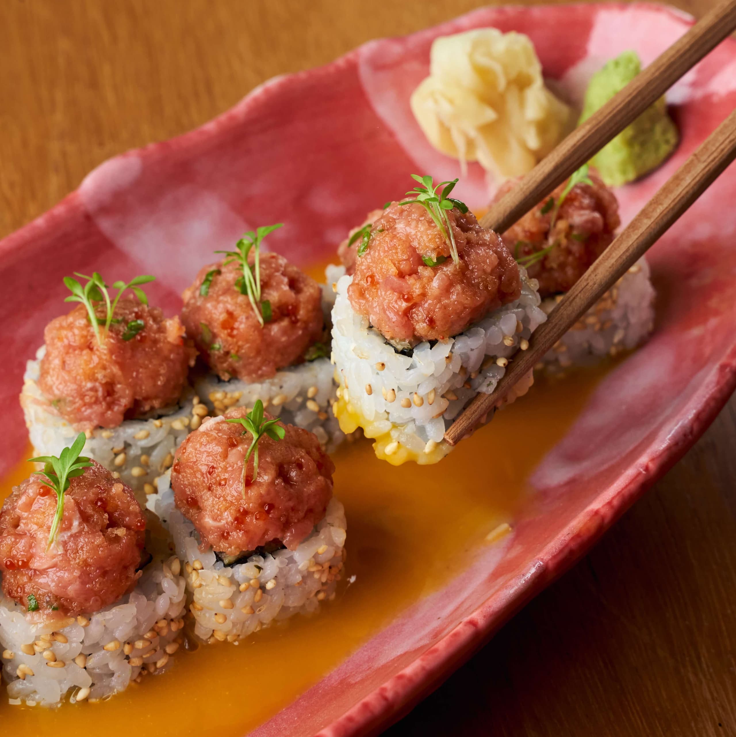 Sea urchin tempura maki - Menu item