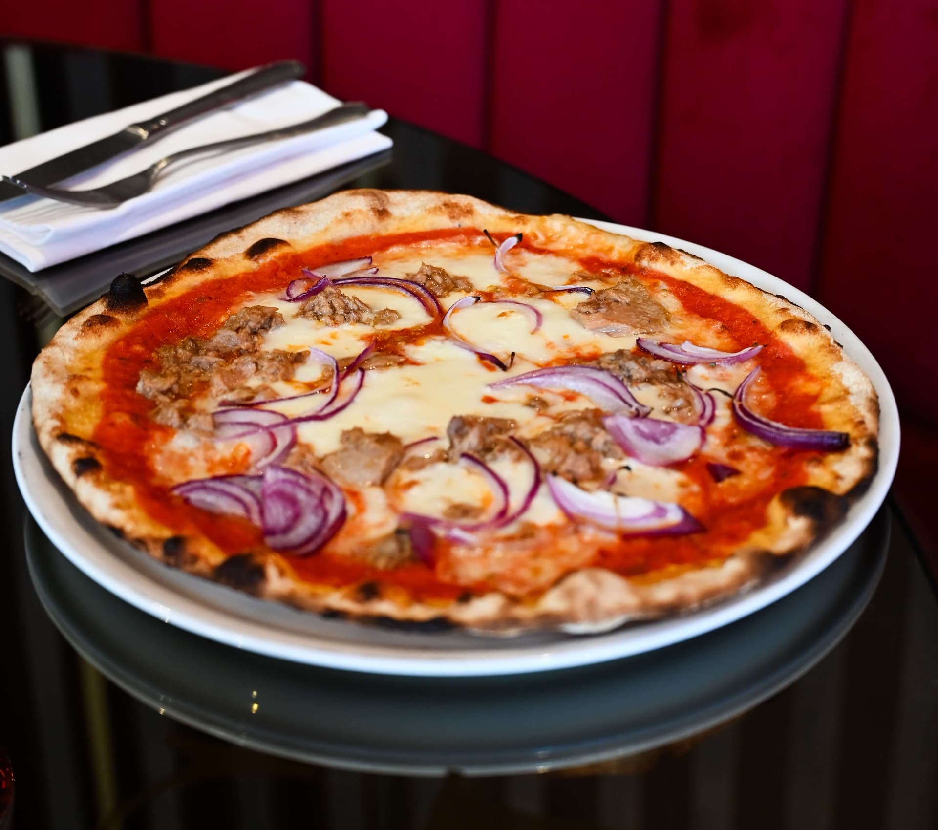 Thon et oignons - Menu item