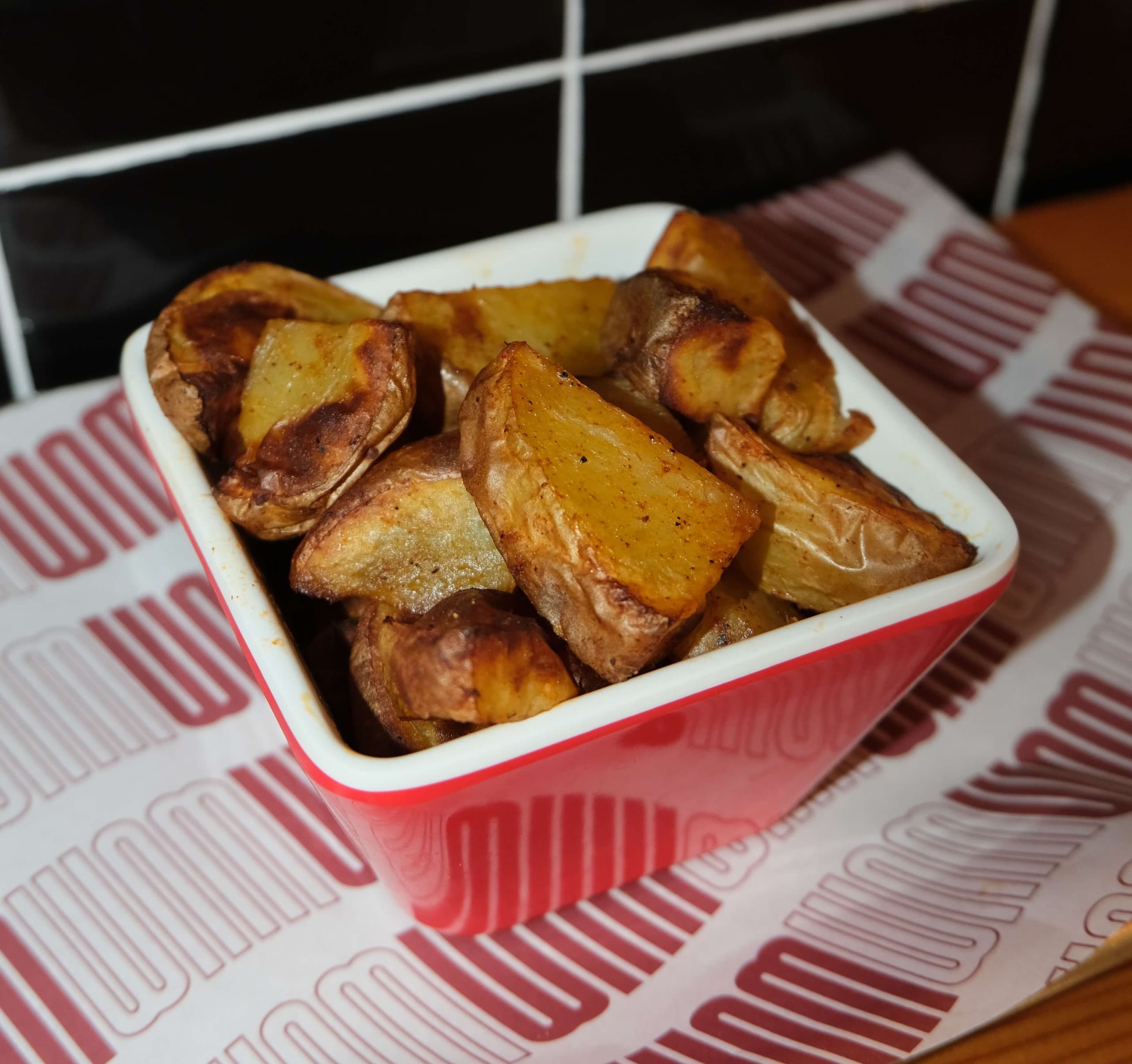 Patates au four & sauce WAM - Menu item
