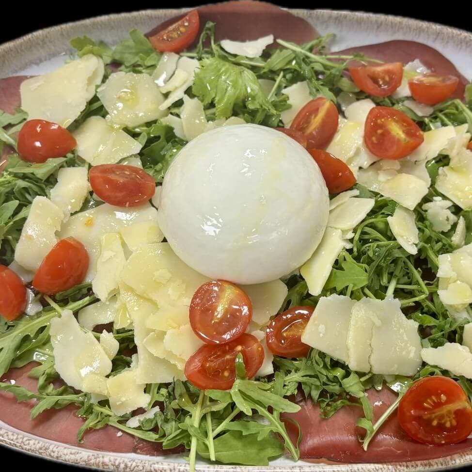 Bresaola, Burrata, Parmesan et Tomates Cerises - Menu item