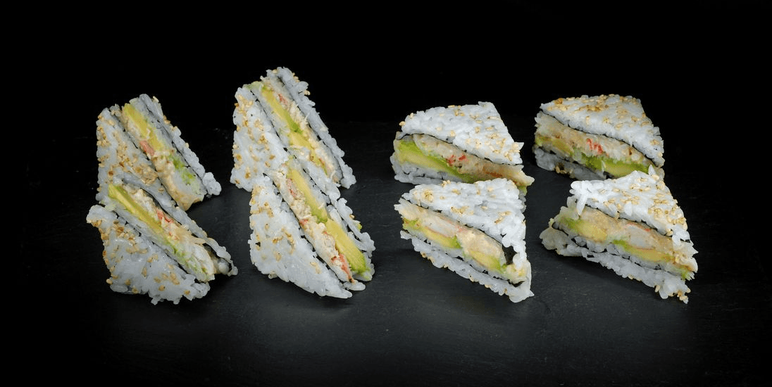 Crabe épicé & avocat Oshizushi - Menu item