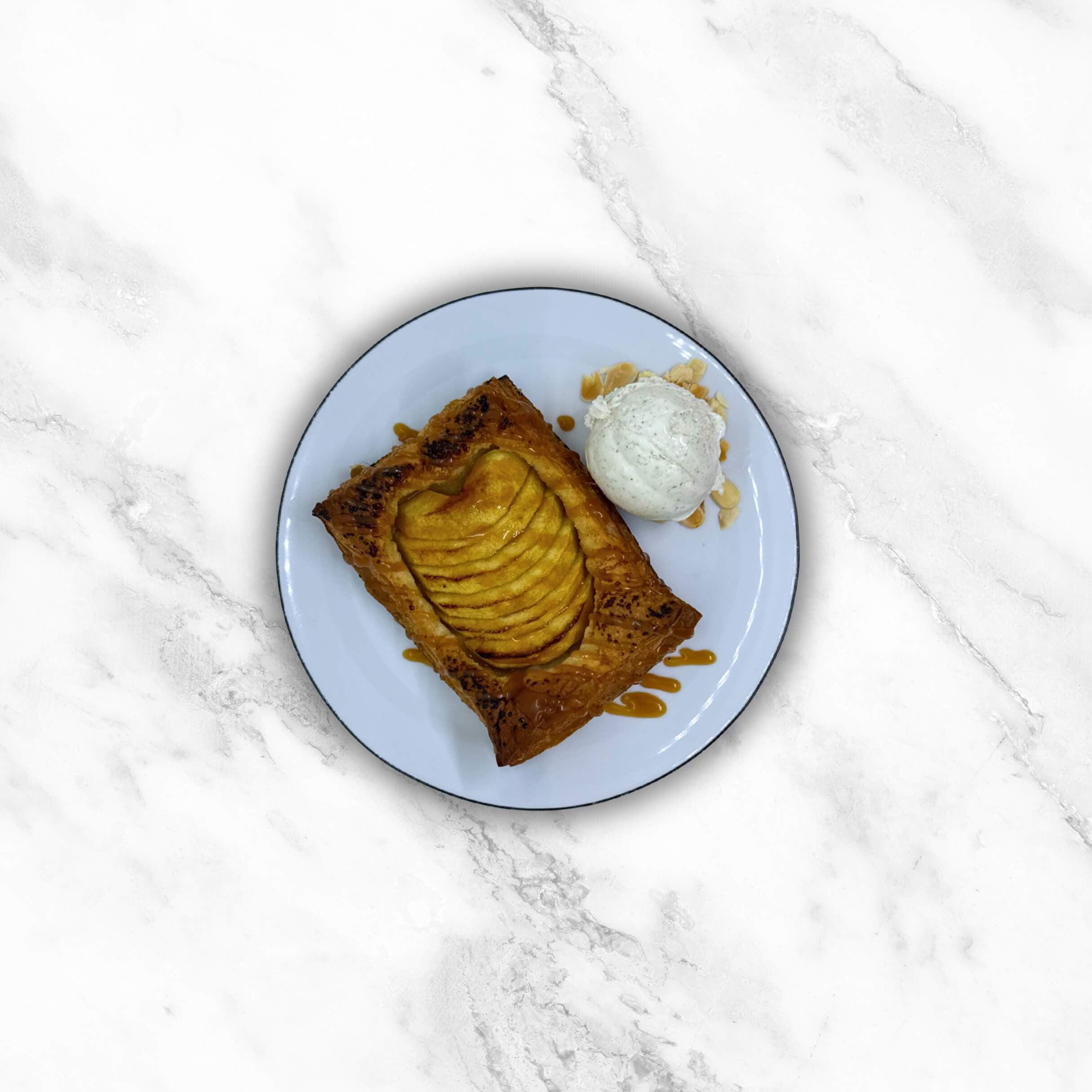Tarte aux pommes maison - Menu item