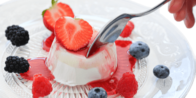 Panna Cotta coulis de fruits rouges - Menu item