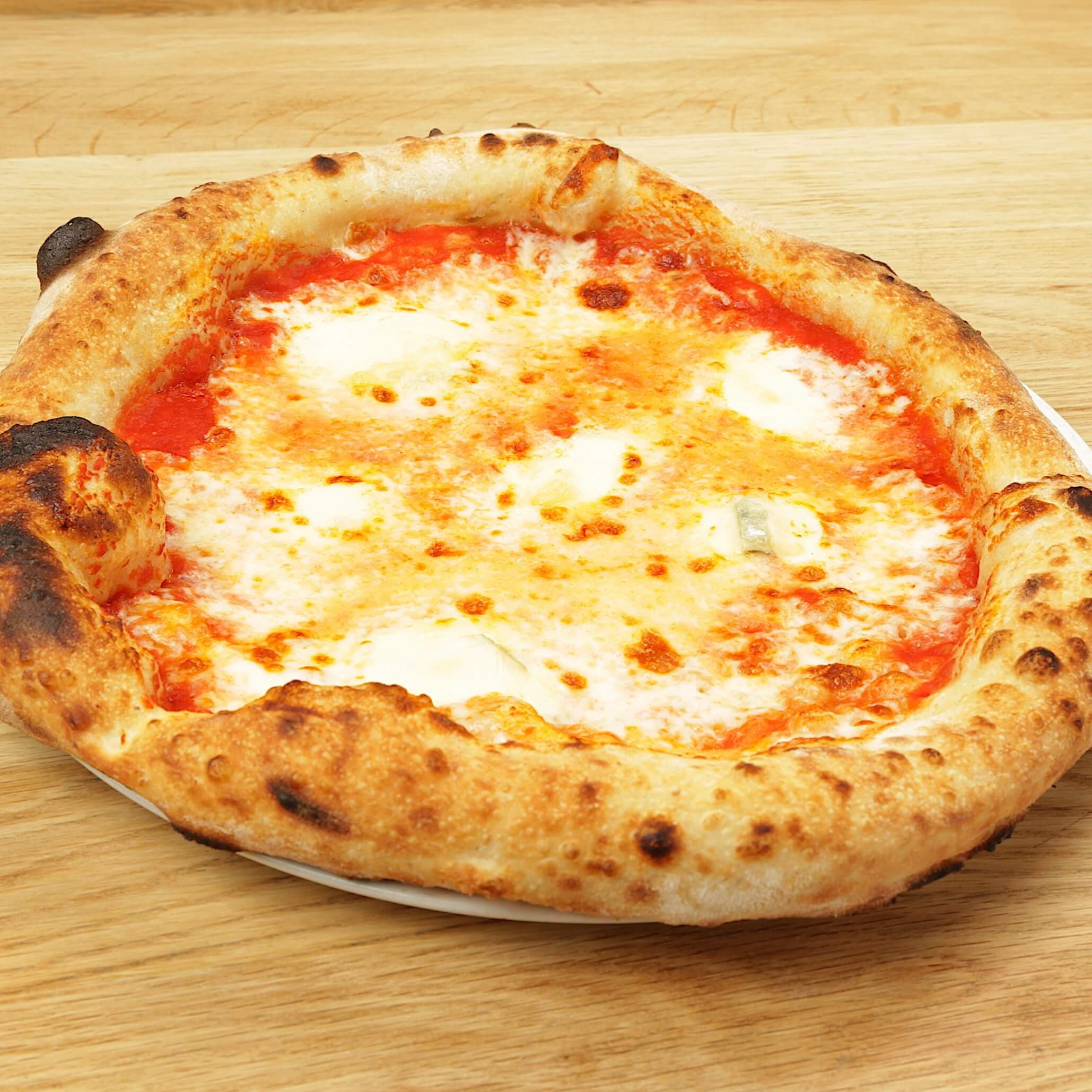 Pizza 4 Fromages - Menu item