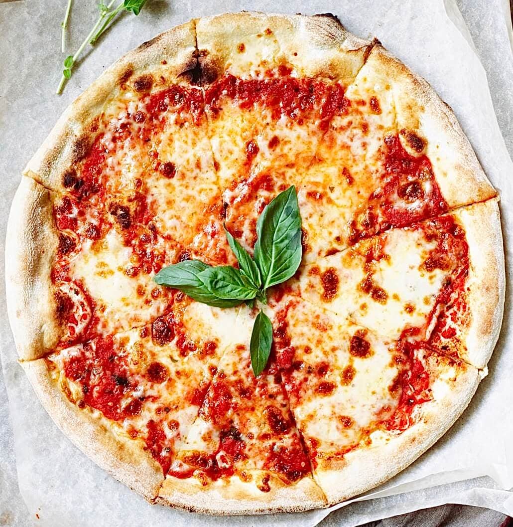 Pizza margherite - Menu item