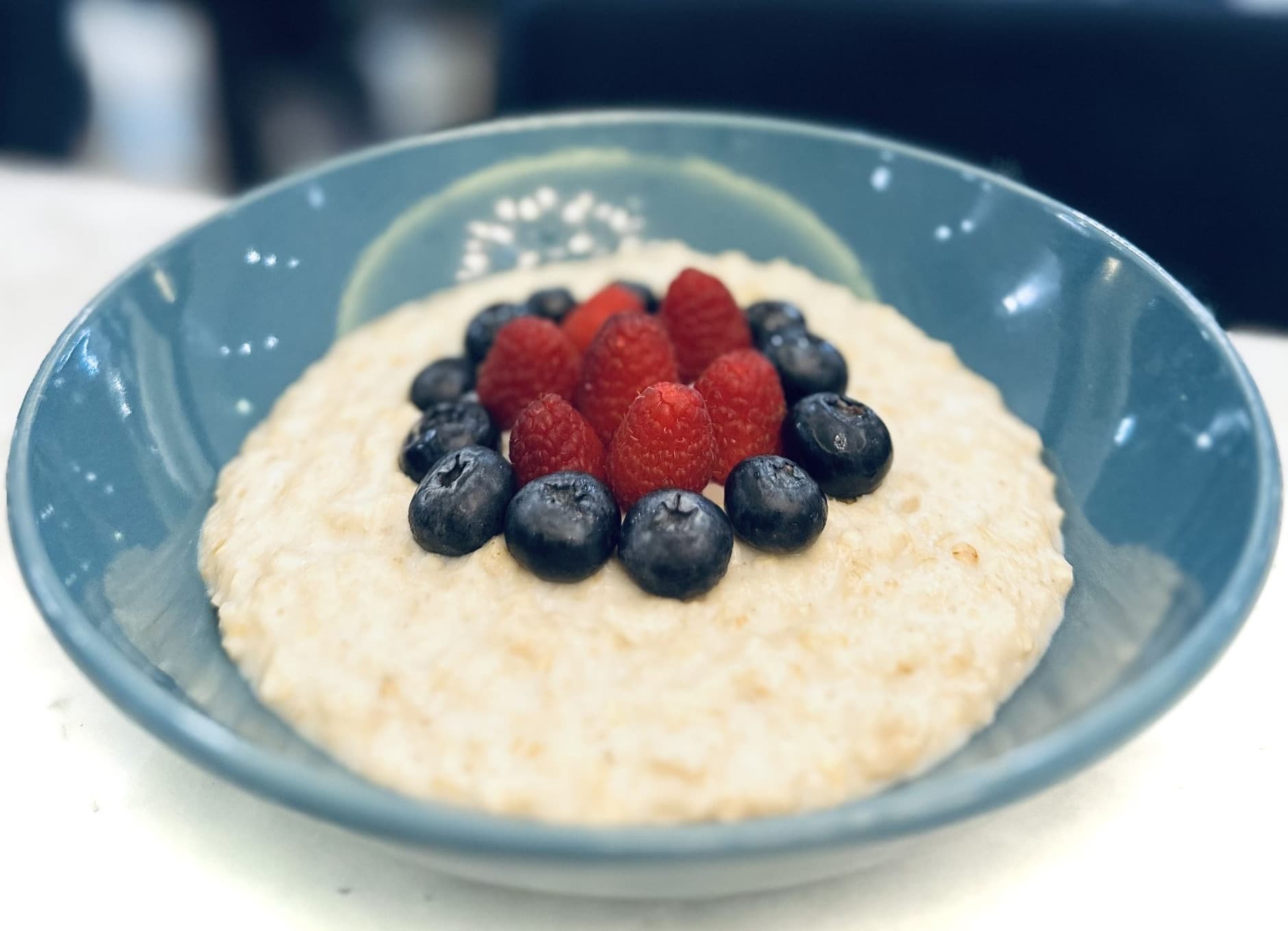 Porridge fruits rouges - Menu item