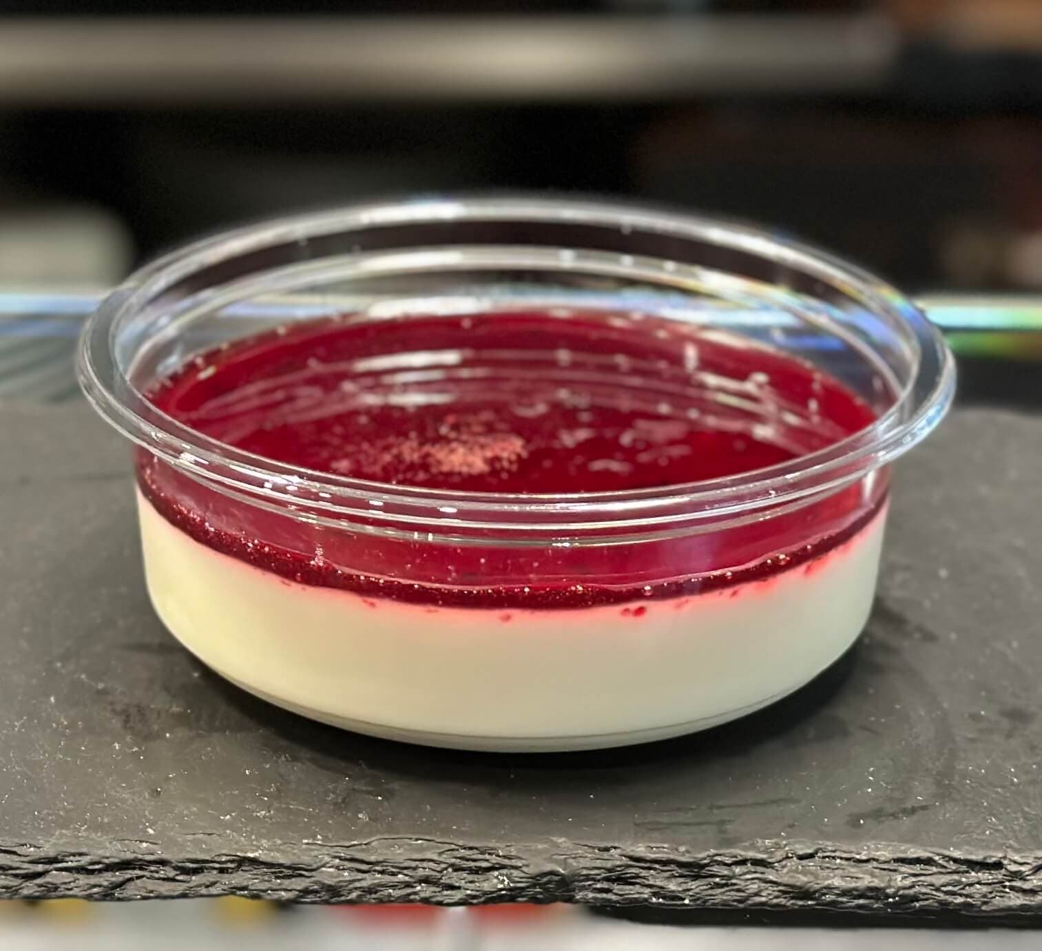 Panna cotta Fruits rouges - Menu item