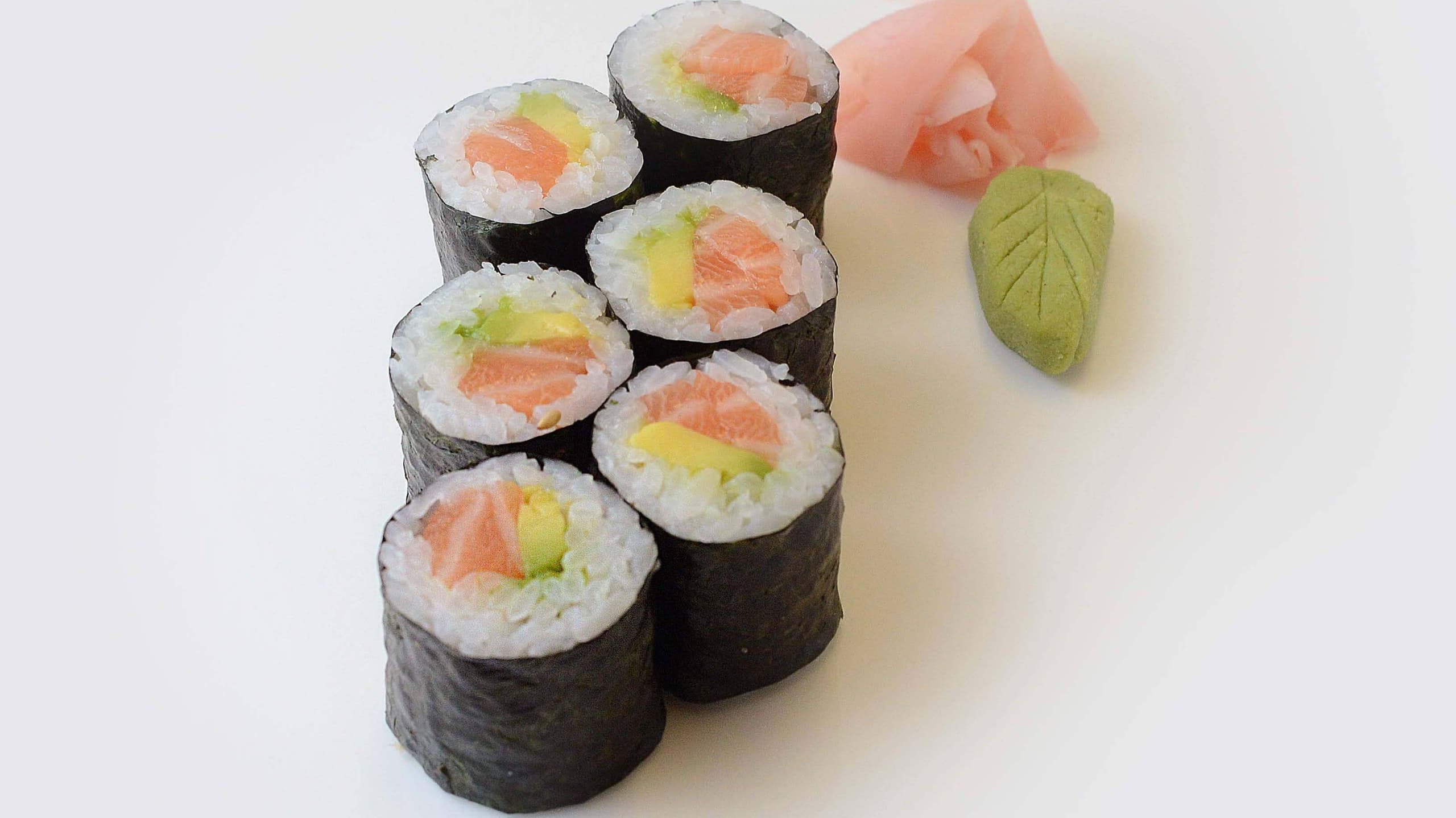 Maki Saumon & Avocat - Menu item