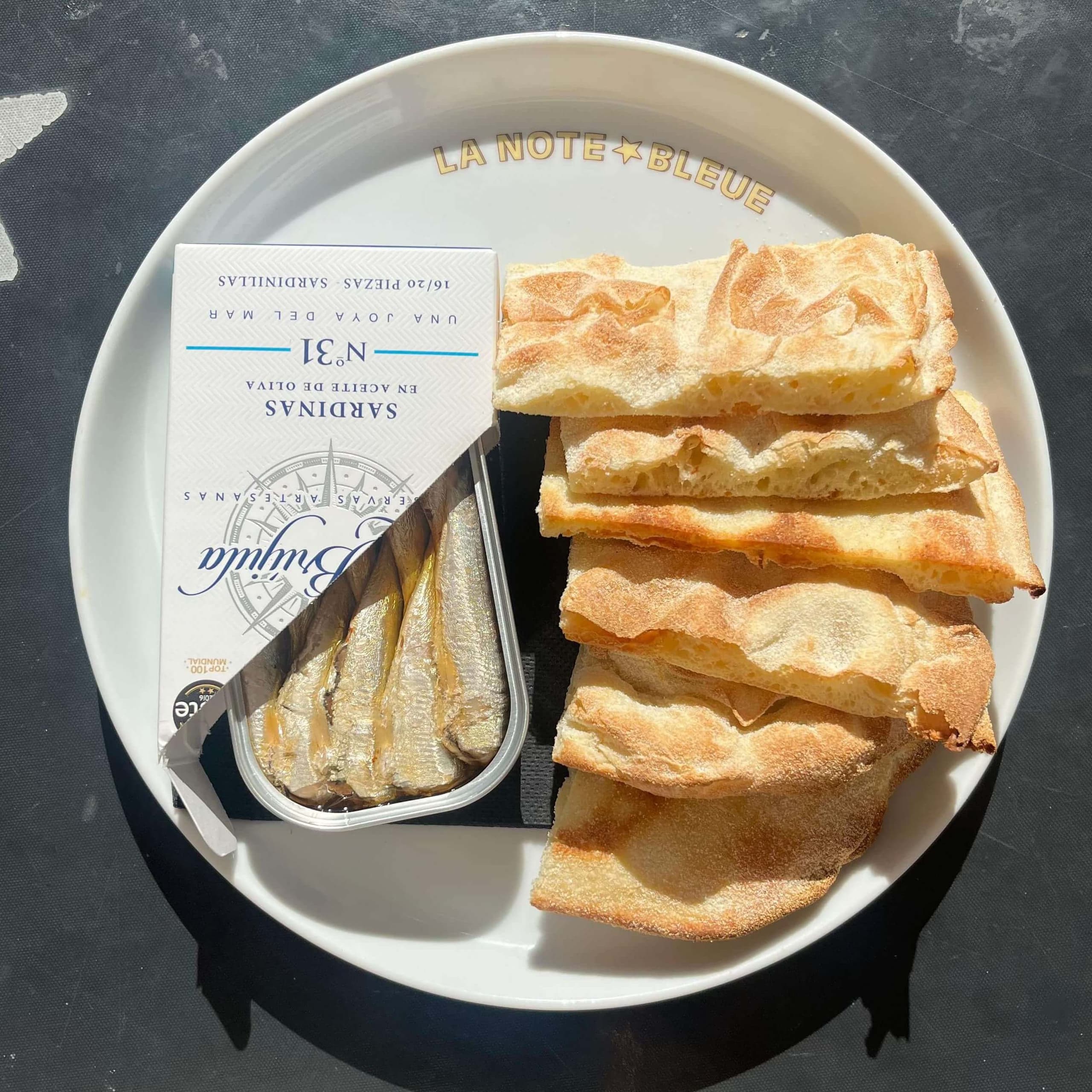 Sardines ‘La Brujula’, focaccia - Menu item