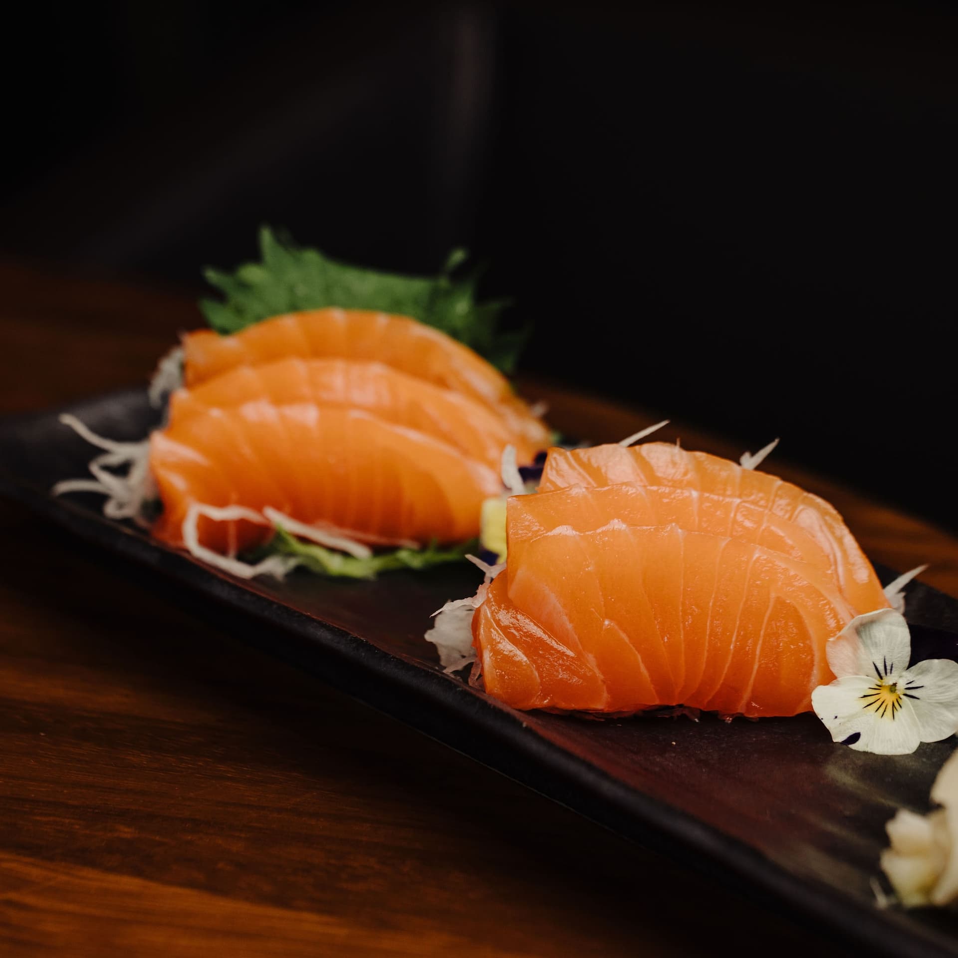 Saumon (6 cuts) - Menu item