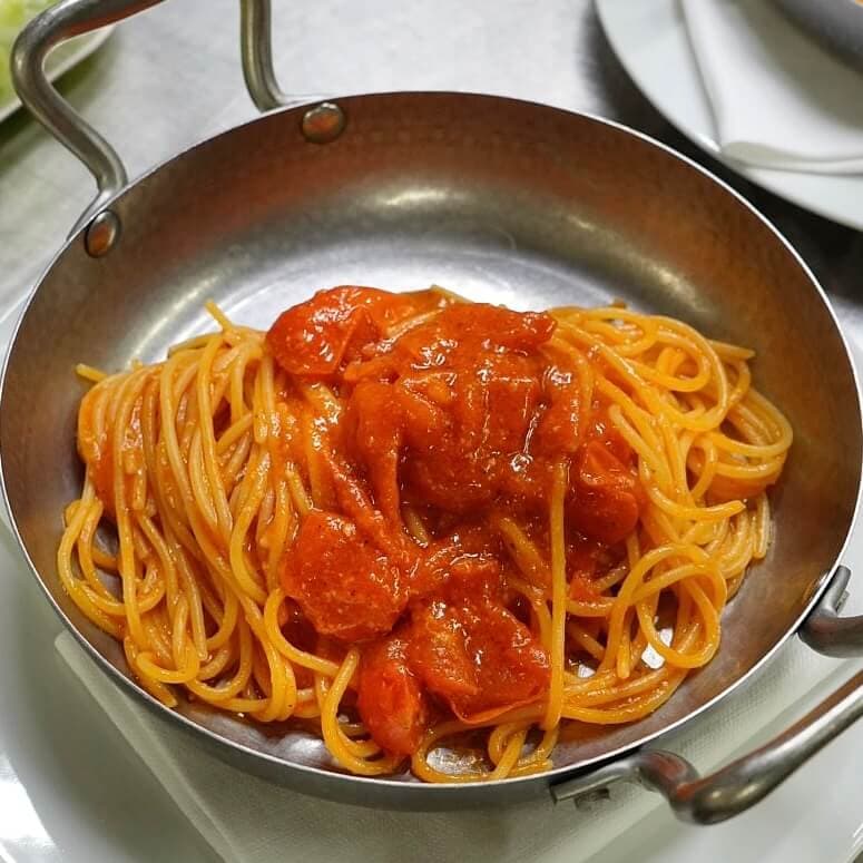 Spaghetto Pomodorino e Basilico - Menu item